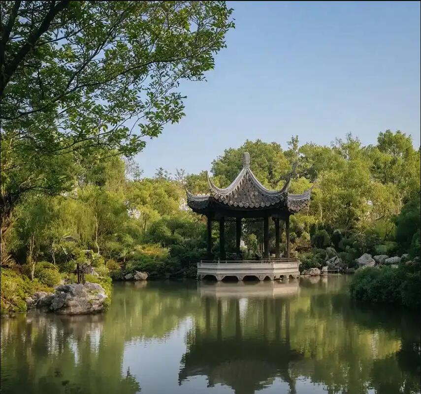 天水奢侈餐饮有限公司